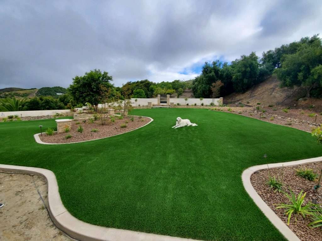 Turf project scene in Friendswood, TX